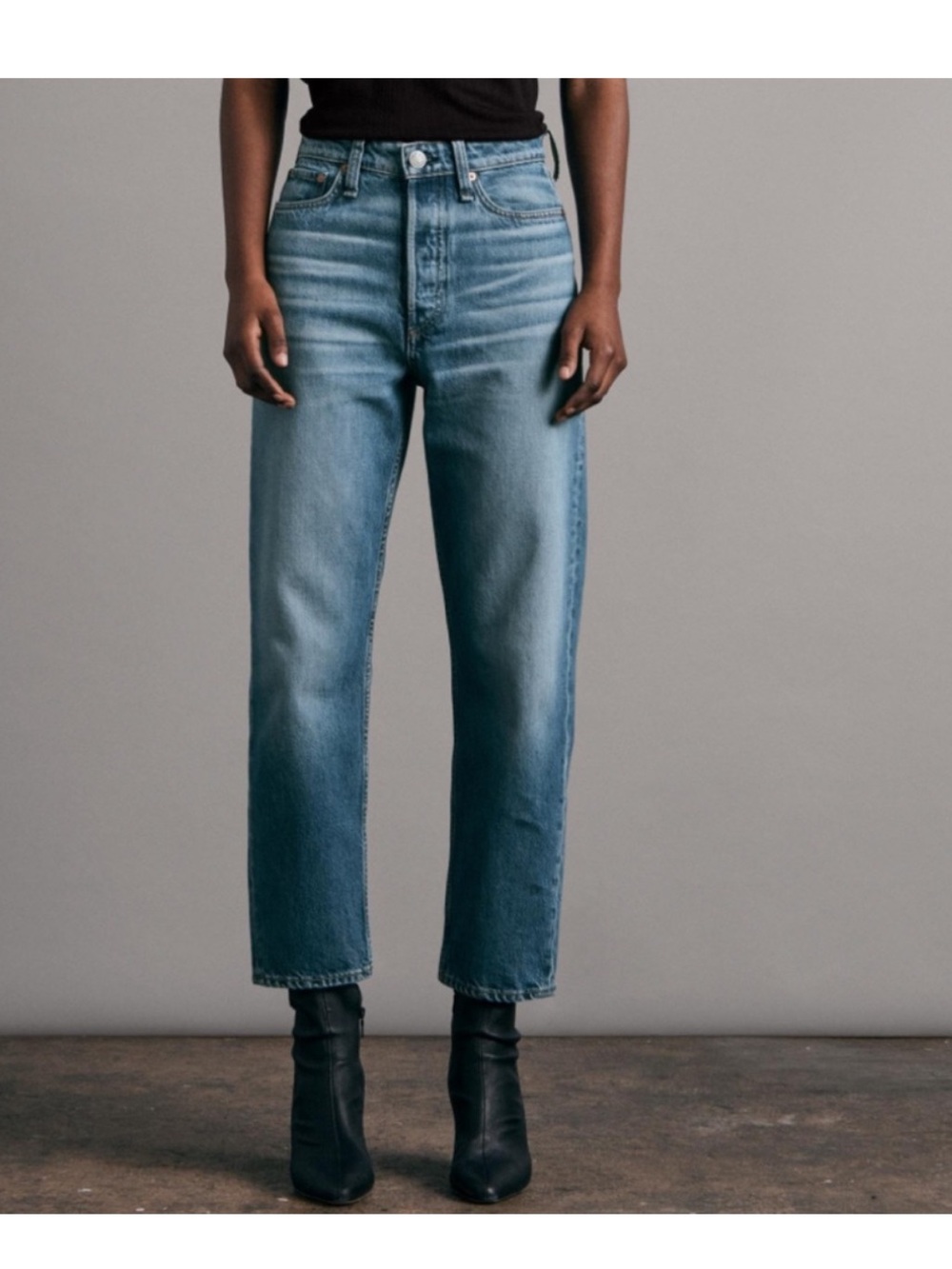 Rag & Bone Alissa High Rise Barrel Button-fly Jeans in Gypsum SZ 27
